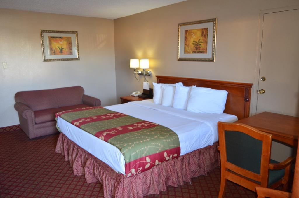 Americas Best Value Inn Crosstimbers Stephenville Ngoại thất bức ảnh