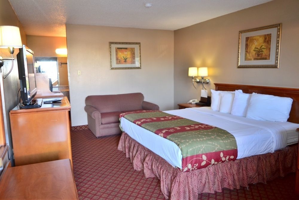 Americas Best Value Inn Crosstimbers Stephenville Ngoại thất bức ảnh